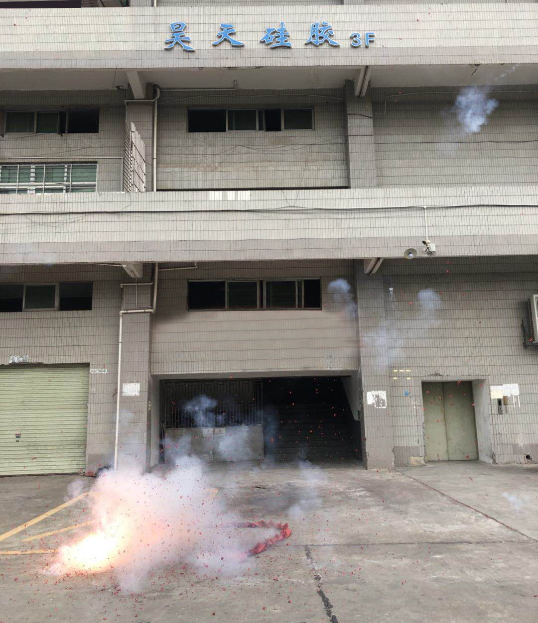 硅膠制品_硅膠套生產廠家