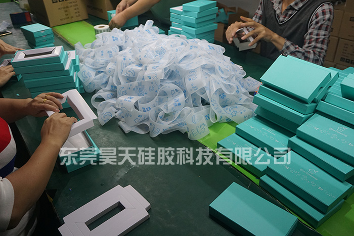 硅膠套廠家_硅膠套生產(chǎn)廠家