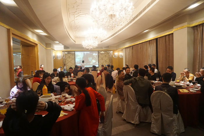 硅膠制品晚會(huì)